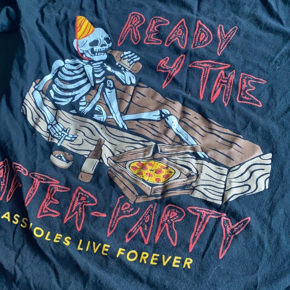 Graphic tee - Picture 2 of 4